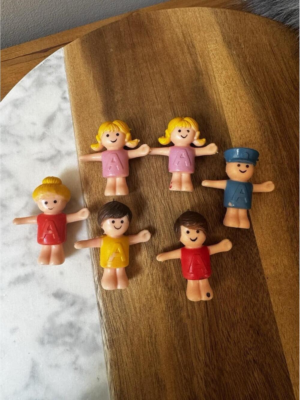 VTG 1970s Hong Kong Dollhouse Figures Lot of 6 - 1.75” Small Plastic People